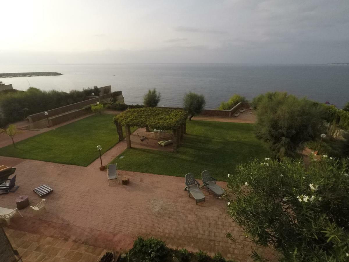Magnolia Gialla Bed & Breakfast Trappeto  Dış mekan fotoğraf